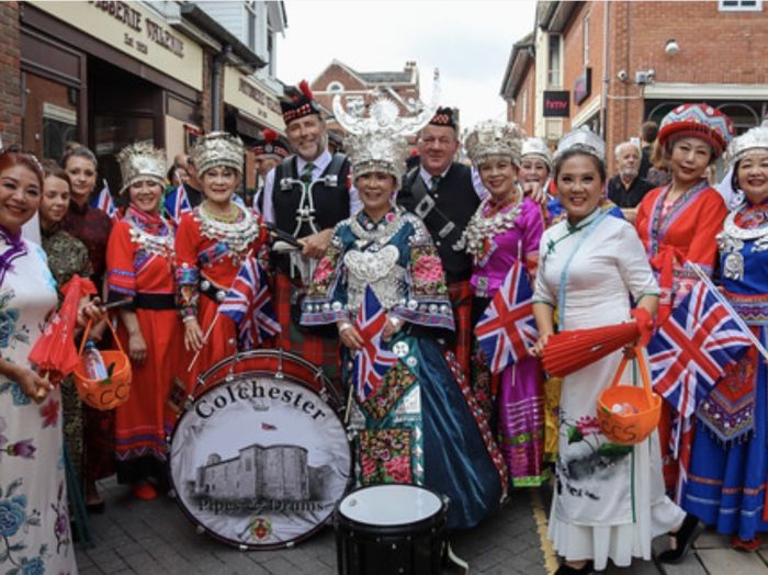 广西民族文化在英国考彻斯特狂欢节上大放异彩