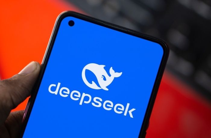 英国主流媒体关注DeepSeek，分析称：外界质疑美国在AI领域的主导地位