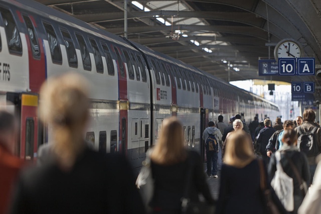 trainstation.jpg trainstation.jpg